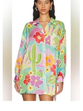 Spell oversized button up